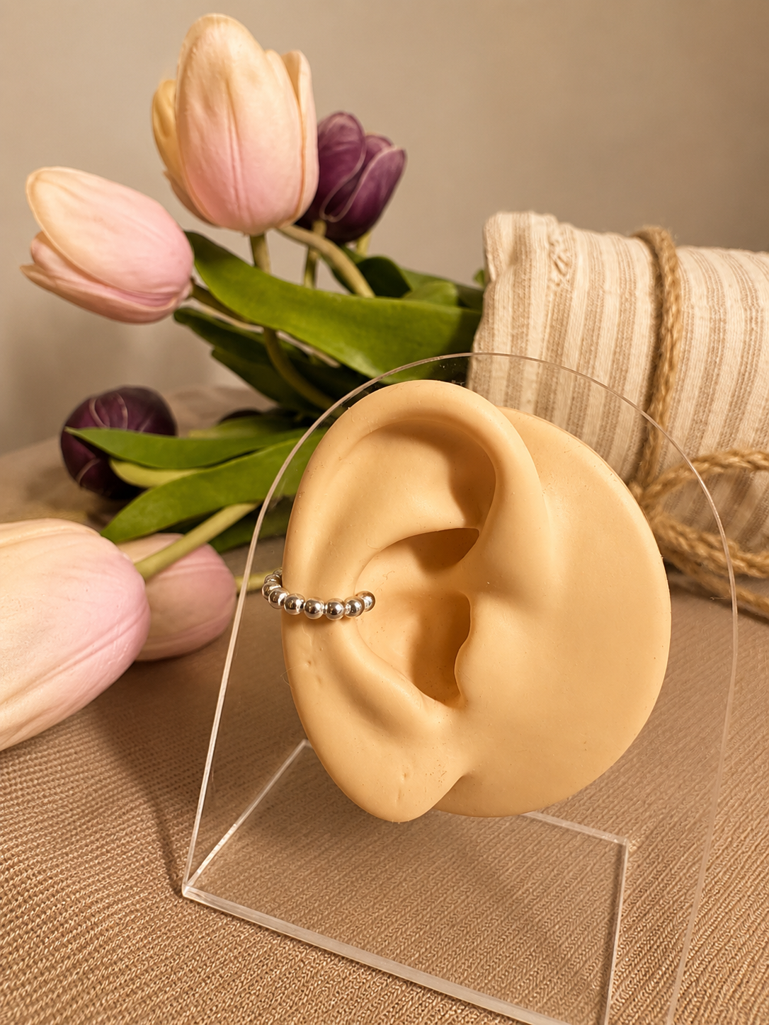 Dots Ear Cuff