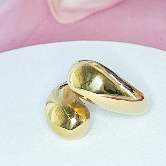 Tear Drop Ring