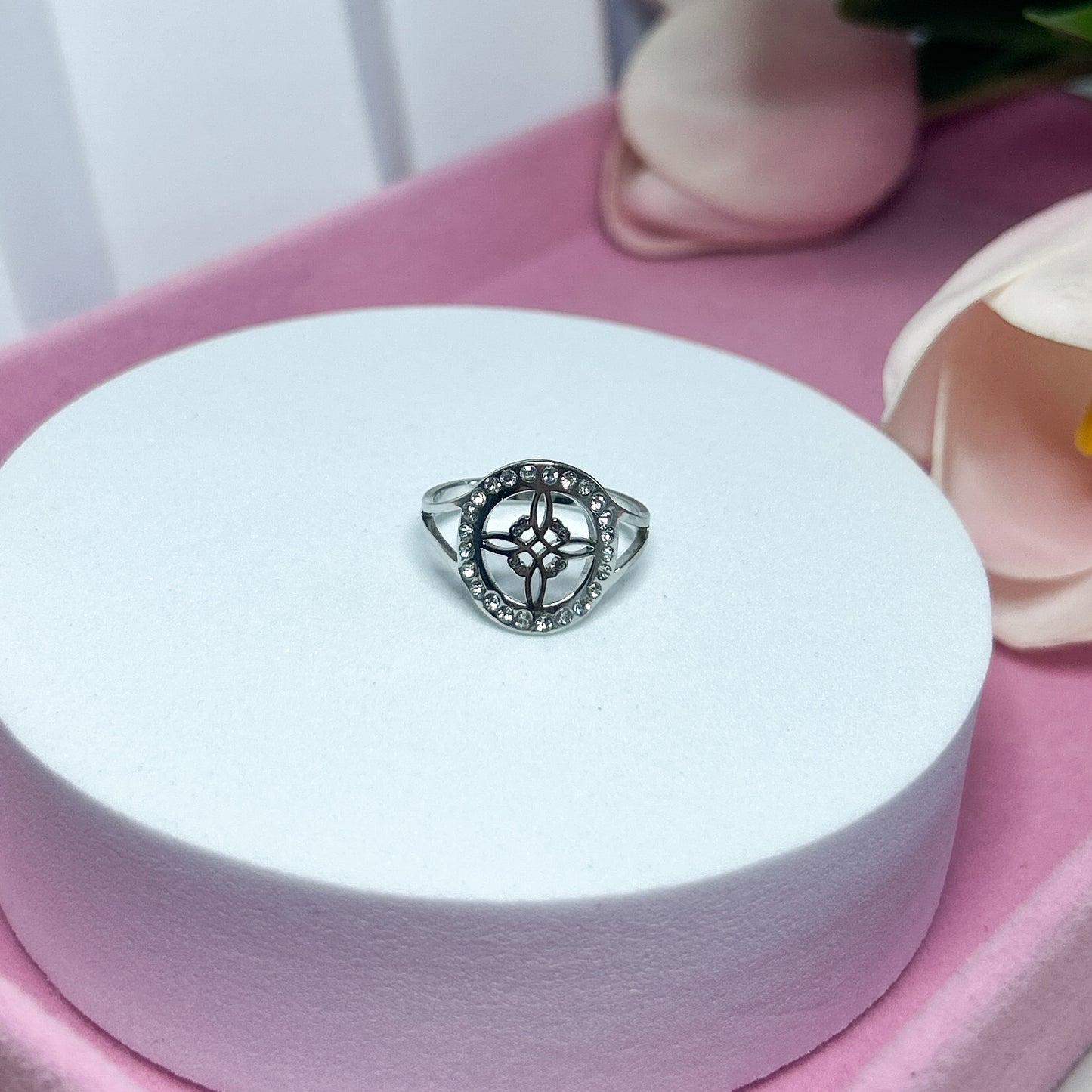 Witch Knot Ring