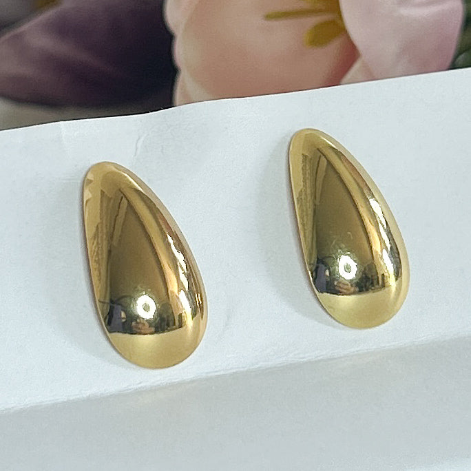 Teardrop flat Earrings