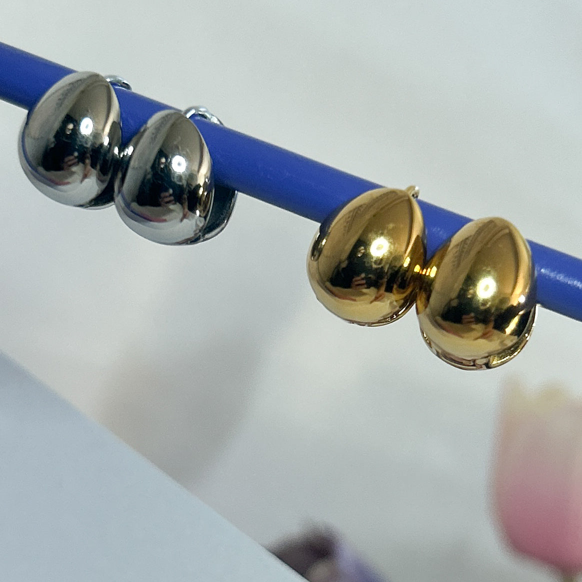 Pistacho Teardrops Earrings