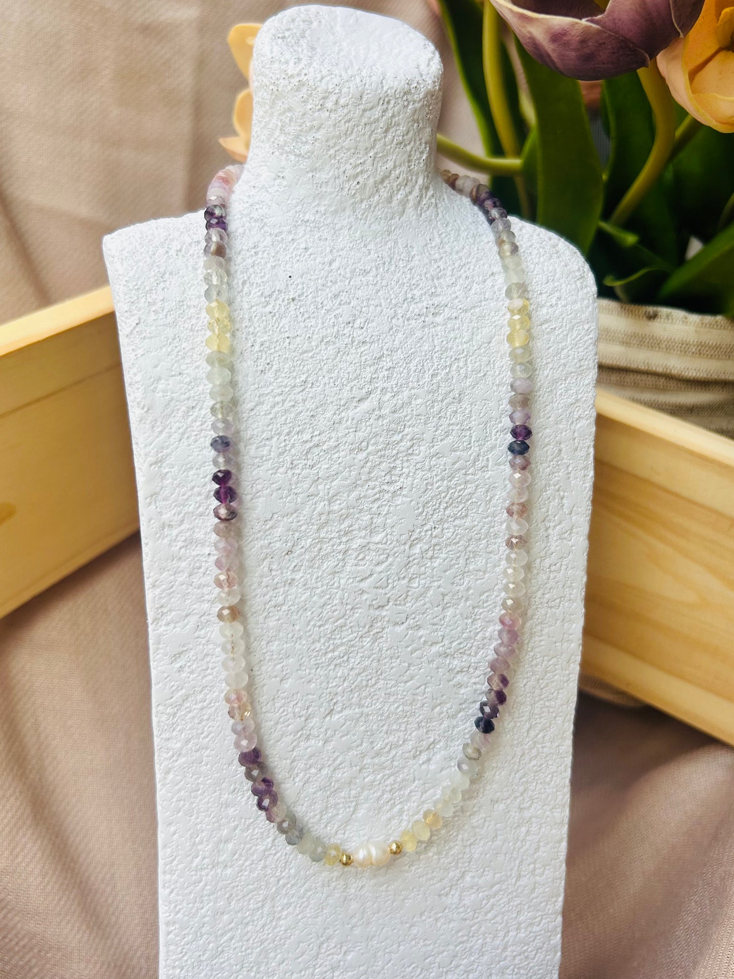 Lila Glow Collar