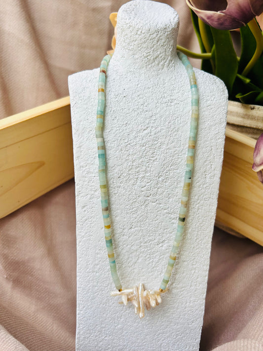 Esencia Collar