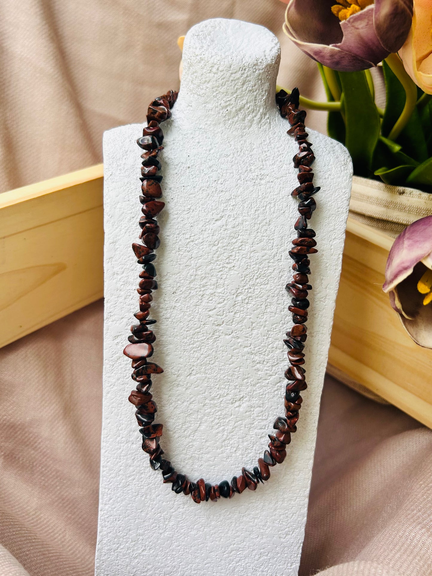 Obsidian Roots Collar